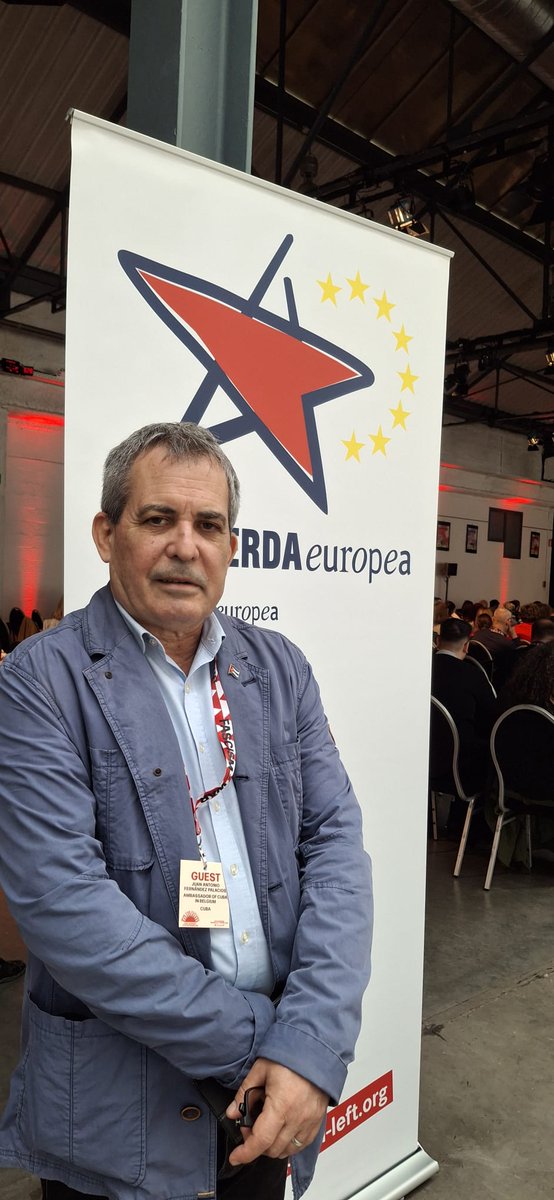 JuantonioFdez's tweet image. Estamos en el 8vo Congreso del Partido de la Izquierda Europea @Left_EU en #Bruselas.

La defensa de los y las  trabajadores, por la #Paz y contra la guerra, y la militarización.
