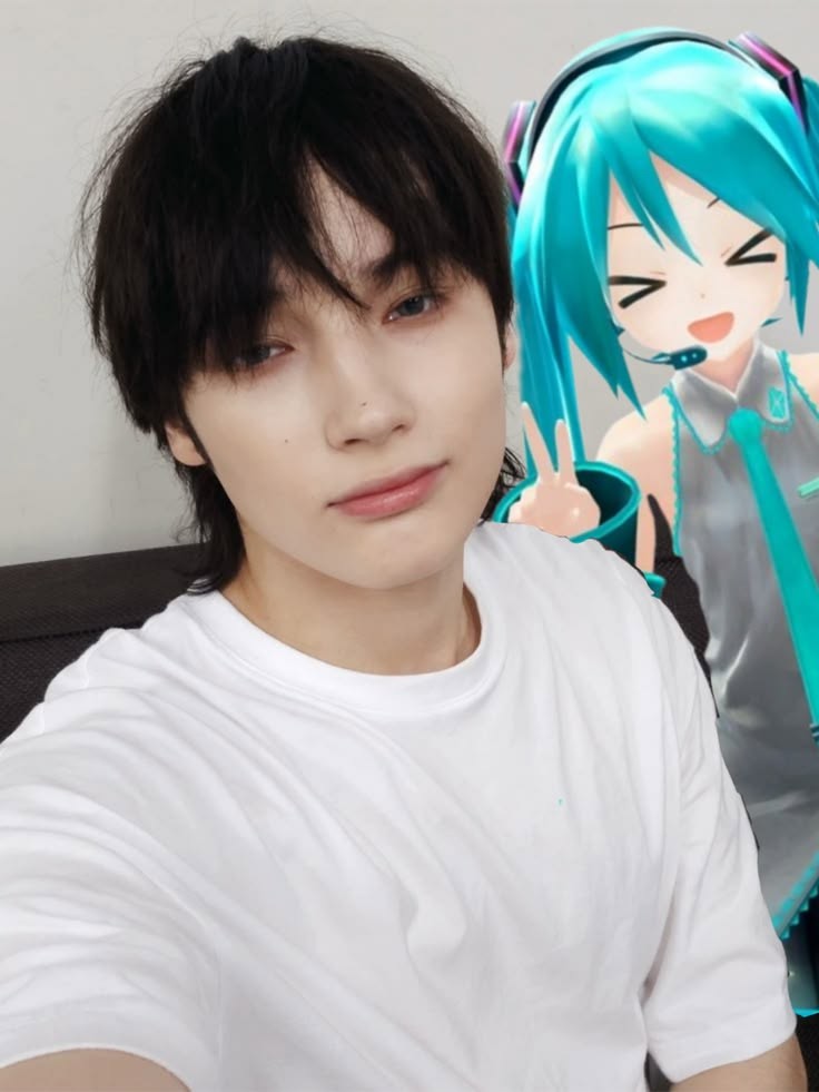 𝙃͟𝙐͟𝙀͟𝙉͟𝙄͟𝙉͟𝙂͟𝙆͟𝘼͟𝙄͟. tweet media