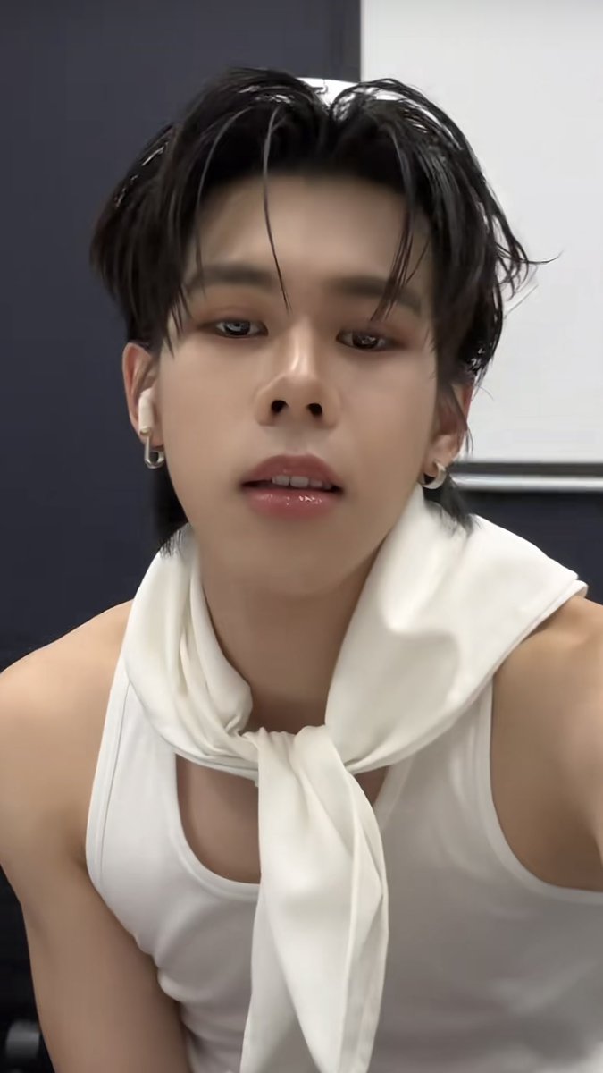 สึโบมิ tweet media