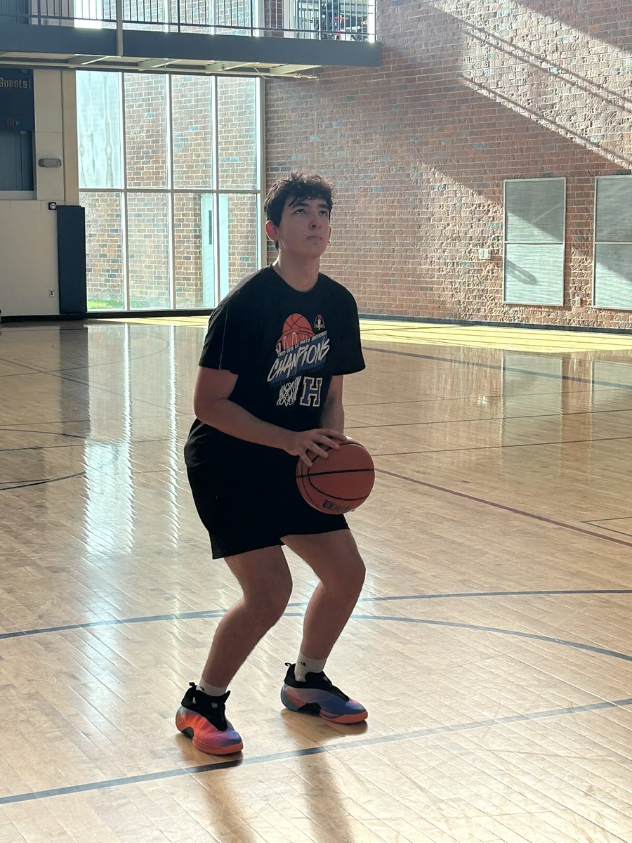 Logan Dickey tweet media