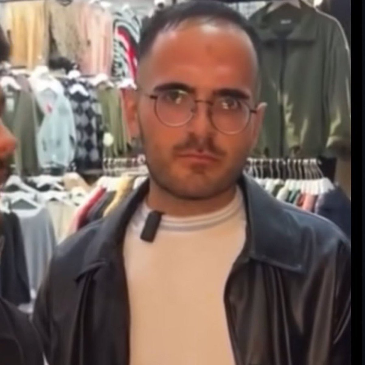 Daktilock tweet media