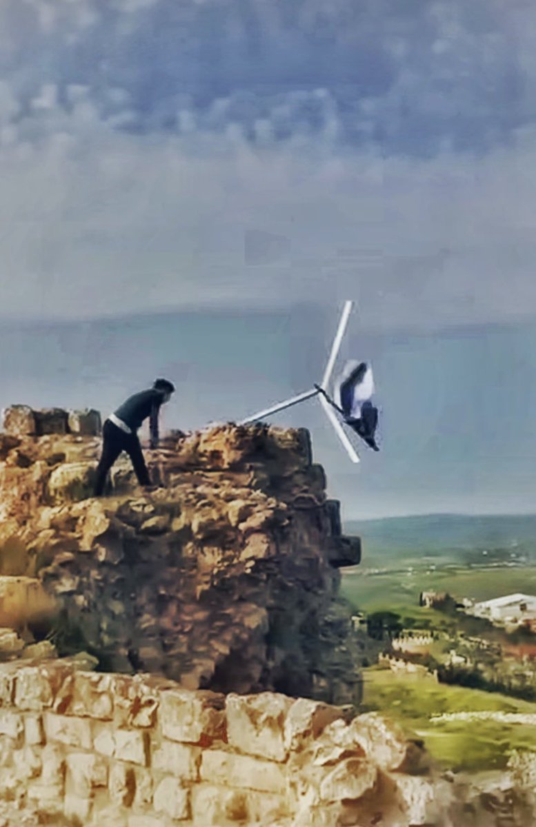 الحياة وقفة عزّ