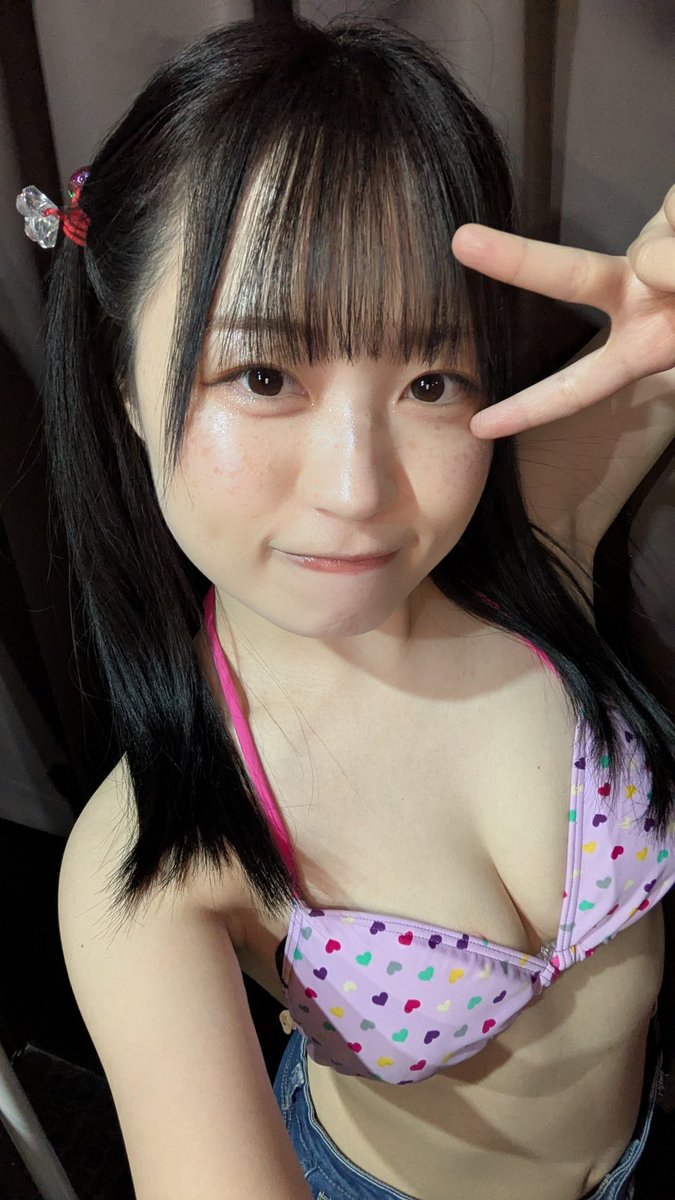 ごみやしこ🍚合法ロリ tweet media