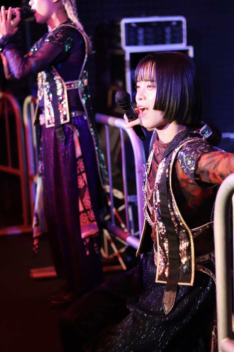 あちた

渋谷でスリーマンライブ、
LiVSさんとO-VER-KiLLさんとです
夕方の渋谷を揺らそう

まってるーーー