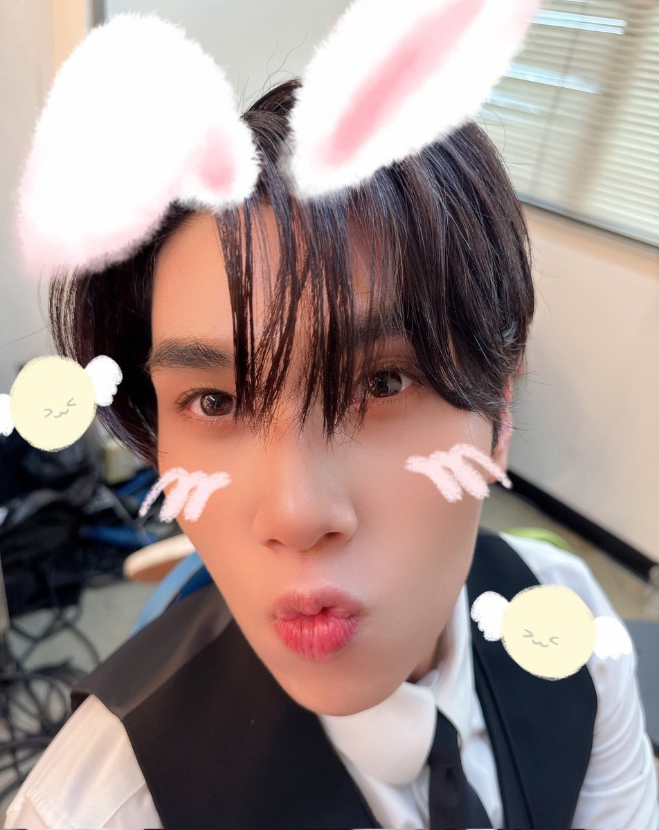 𝑏𝑙𝑢𖧧݁˖ tweet media