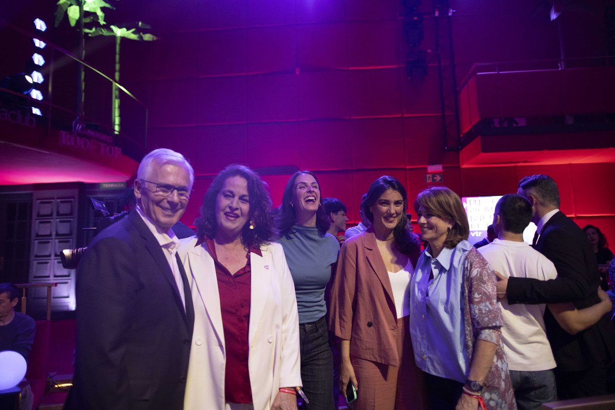 Manuela Bergerot tweet media