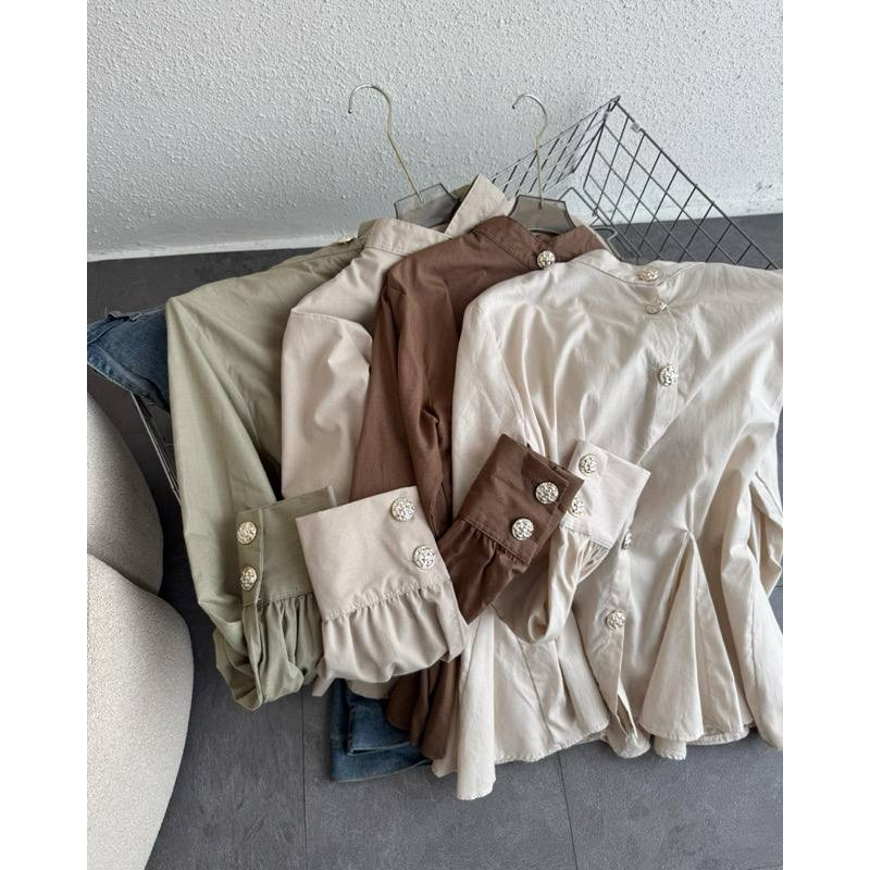 dorazen_'s tweet image. Blouse recommendation for your daily~~ 👚✨✨

- A Thread

#blouse #shirt #dailywear #ootd #ootdhijab #shopeeaffiliate