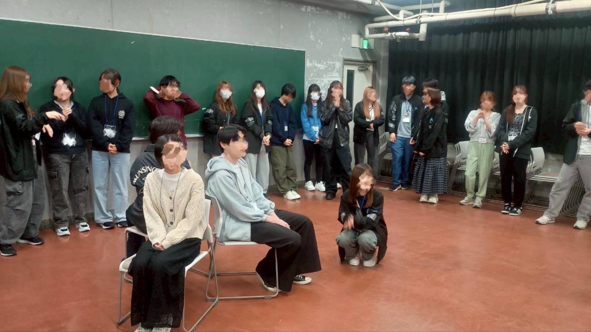 aitade_R's tweet photo. ✨会議見学2回目✨終わったでん！

今日はレクリエーションとして椅子取りゲームをしたでん🪑
いっぱい盛り上がって楽しかったでん〜♬

次はどんなレクをするでん！？👀

#文教大学 #文化祭 #藍蓼祭 
#春からBU #あいたでん https://t.co/WCYqcCWWMa