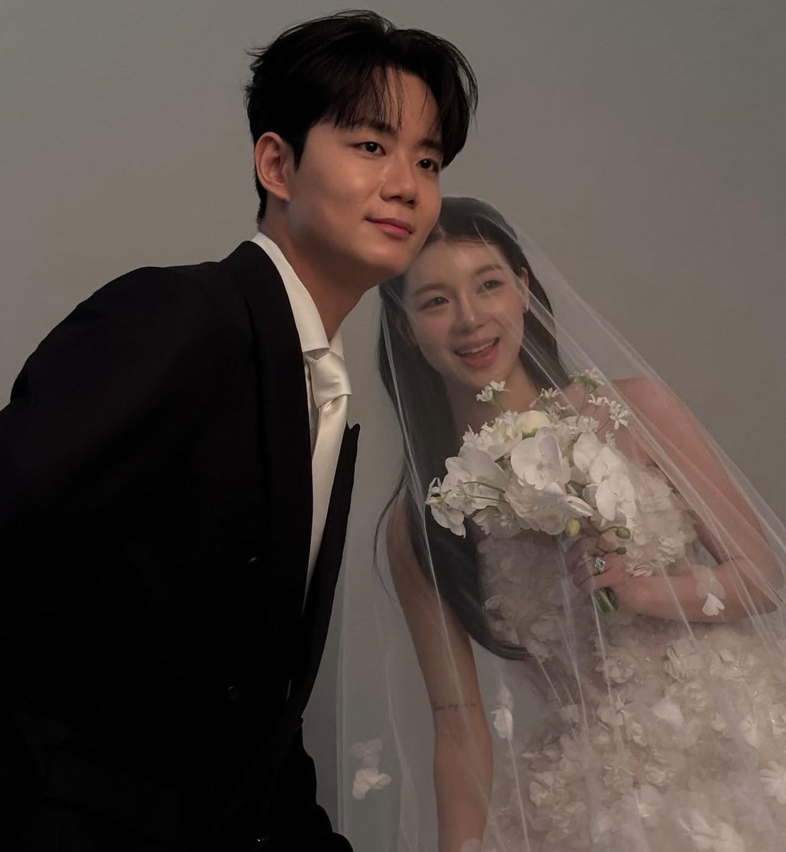 🍒 tweet media