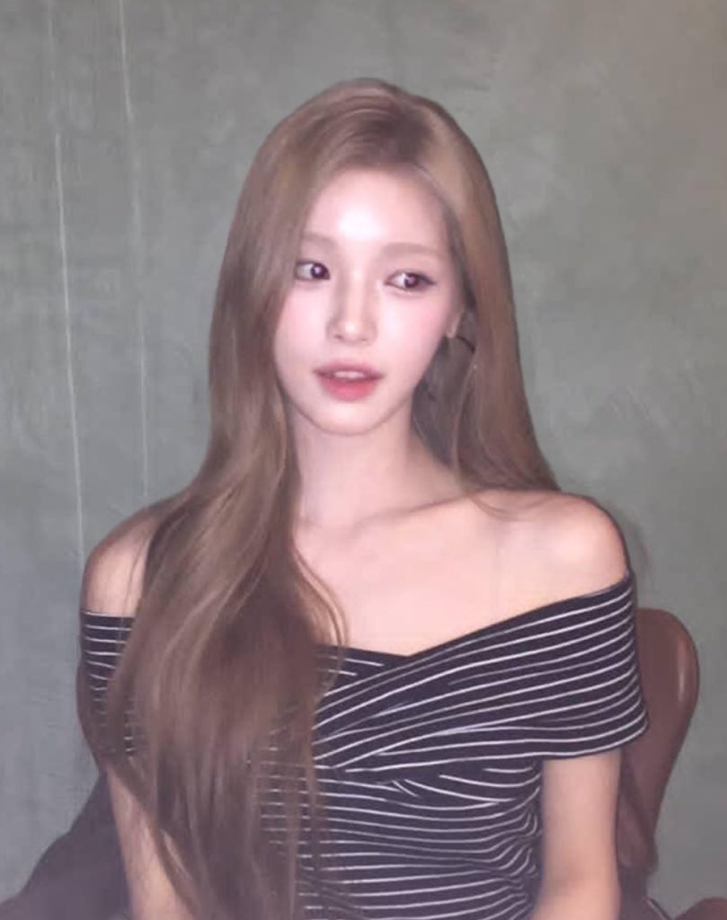 YUHA tweet media