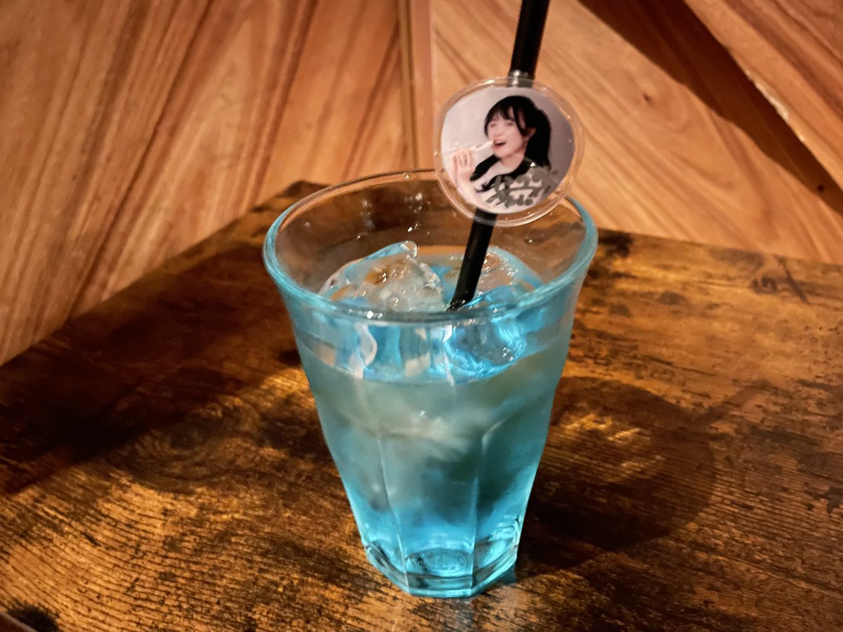 miyajidaisuke68's tweet photo. ライバー事務所
C-spark所属者限定ライブ
『Unscripted vol.1』
記念すべき第1回目のイベント
オリジナルドリンクも
ありました。
出演者それぞれの特色が
盛り込まれたイベントになったと
思いました。
#にのみやのひよこ組
#神楽坂天窓
#cspark
#葉山彩貴
#喰
#にゃも
#松橋ひかり https://t.co/SNJvAxvm78