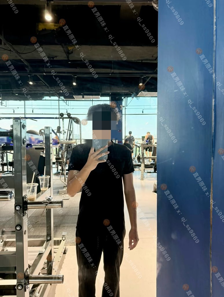 篮球直男现穿原味 tweet media