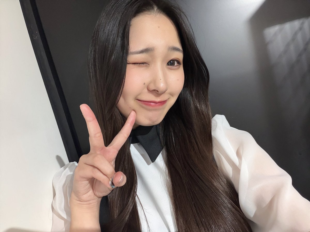 TRESHありがとう୨୧今週もがんばった!!
みんな、今日も一日お疲れさま♡

ゆっくり休んで、いい週末迎えようねぇ〜♪
明日は、撮影会＆BBQ❤️
お天気イイみたいだよ☀️楽しみねぇ〜♪

一日一緒に楽しもうねぇ〜！！
よろしくお願いします❀.*ﾟ