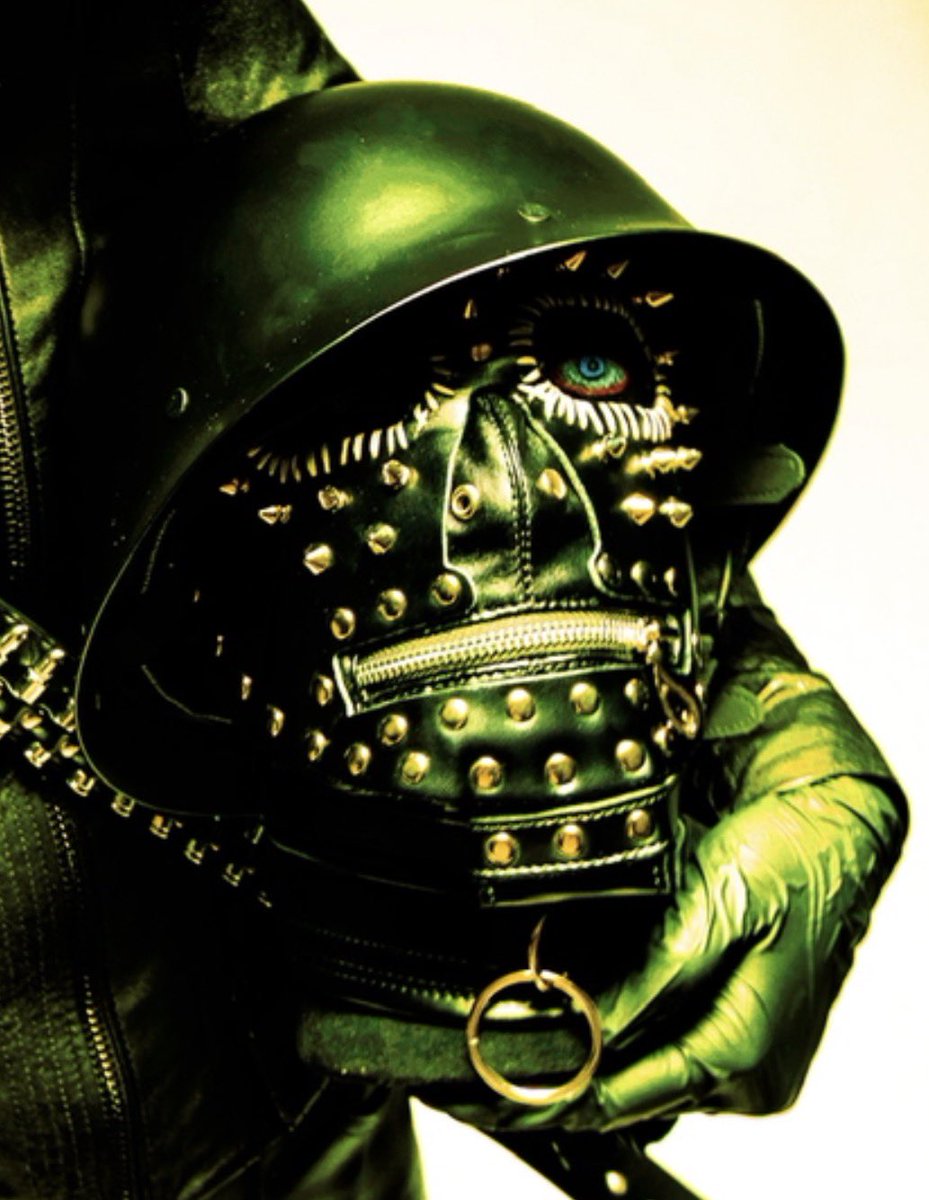 去给朋友当摄影模特 也顺便带上了它！