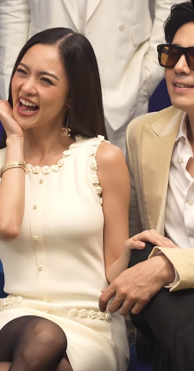 SUNxTEA's tweet image. Love is the art of seeing beauty in the ordinary, but with you, it’s a masterpiece. 👩‍❤️‍👨✨💎🤍

@prinsesachinita #PauloAvelino
#TimelessElegance #CoupleGoals #ootdksyc #FitCheck