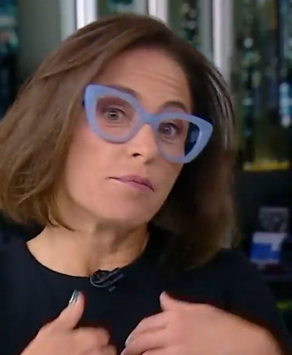 Alejandro tweet media