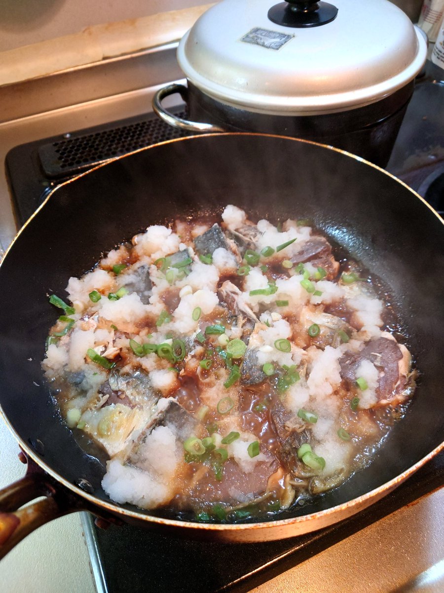 rika_nya_369's tweet photo. サバ買ってきてみぞれ煮作った🐟 https://t.co/IdG9Ujngyi