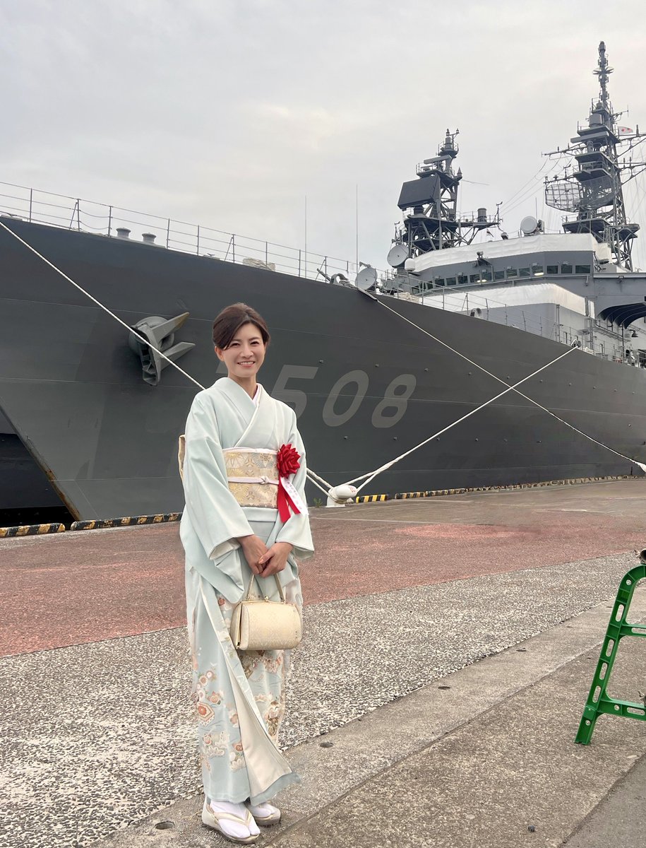 練習艦隊として国内巡航中の 「かしま」・ 「しまかぜ」が晴海埠頭に