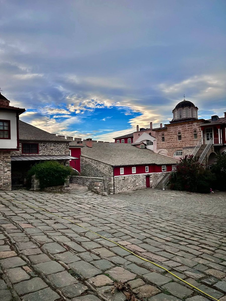 Севастократор tweet media