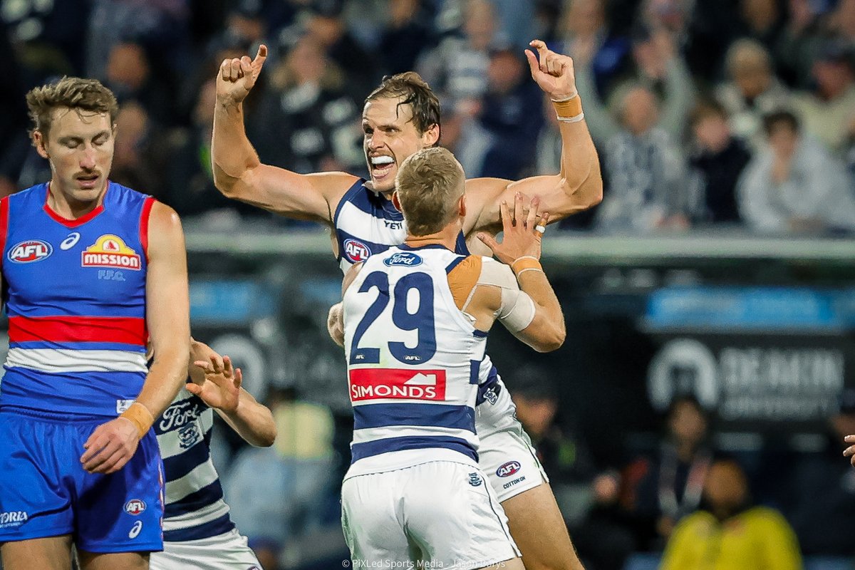 K rock Football tweet media