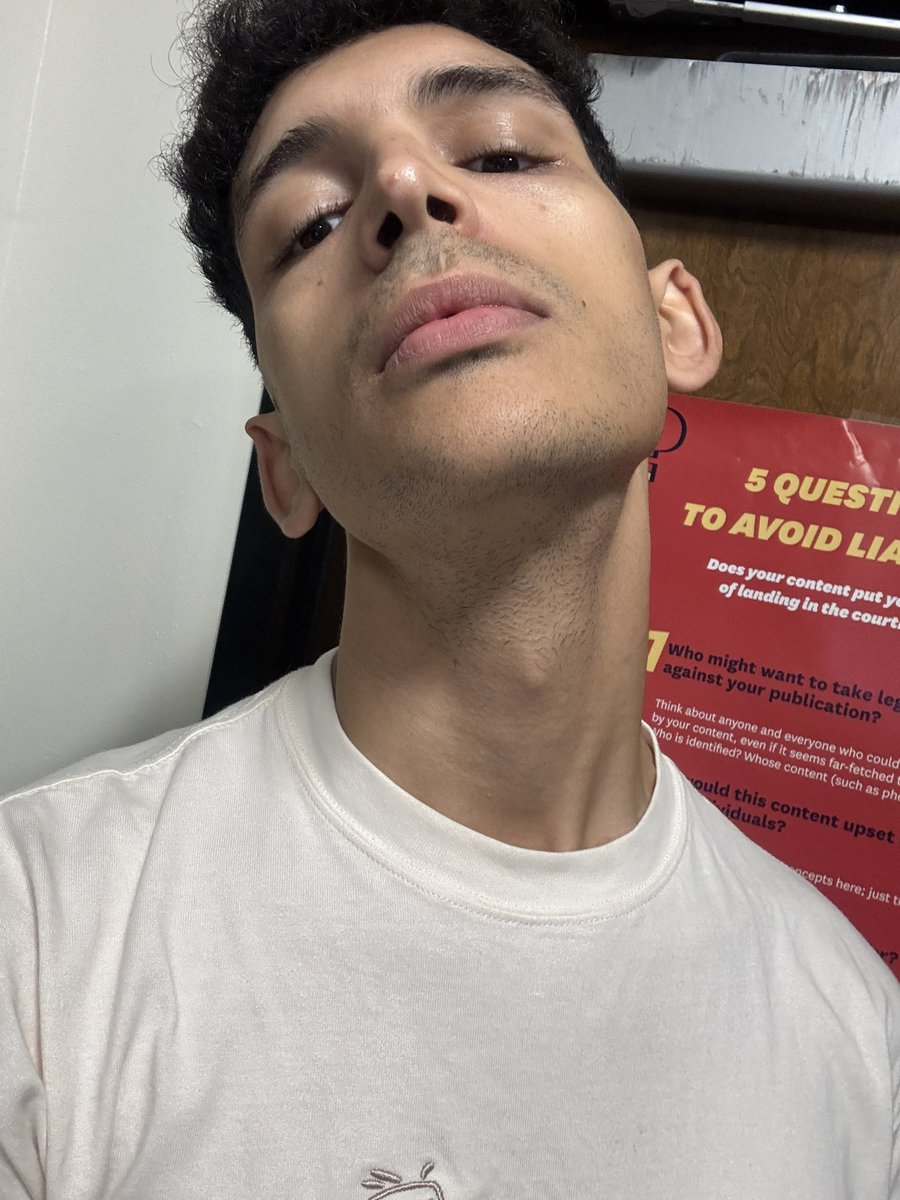 delinhell tweet media