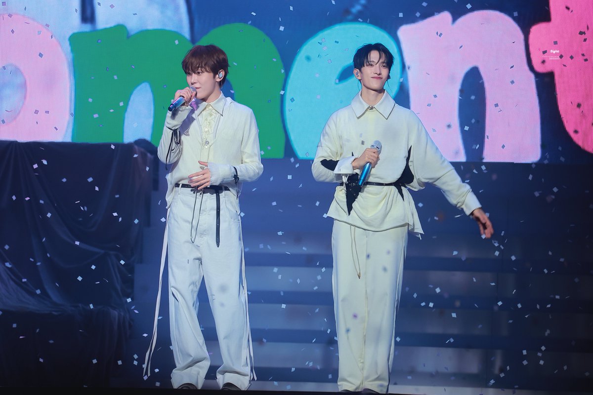 𝑠𝑖𝑔ℎ𝑡 tweet media