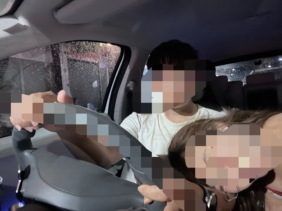 John Doe tweet media