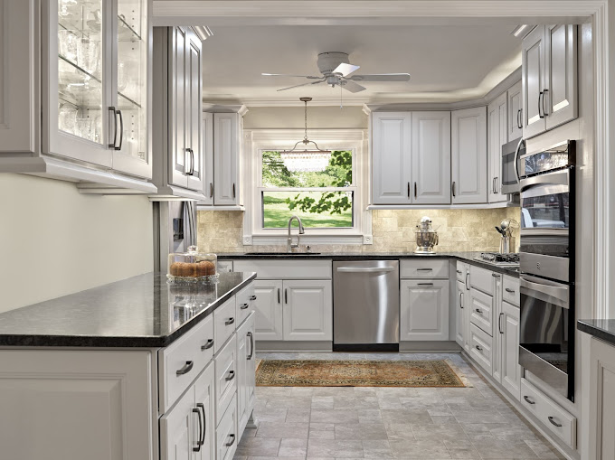 usstoneoutlet's tweet image. Refresh your space with the elegant Avalon Ashen cabinet line! We offer a full range of cabinets for your perfect New Orleans kitchen remodel.

zurl.co/tZhoF
 
#AvalonAshen #cabinets #kitchenremodel #NewOrleans #USStoneOutlet