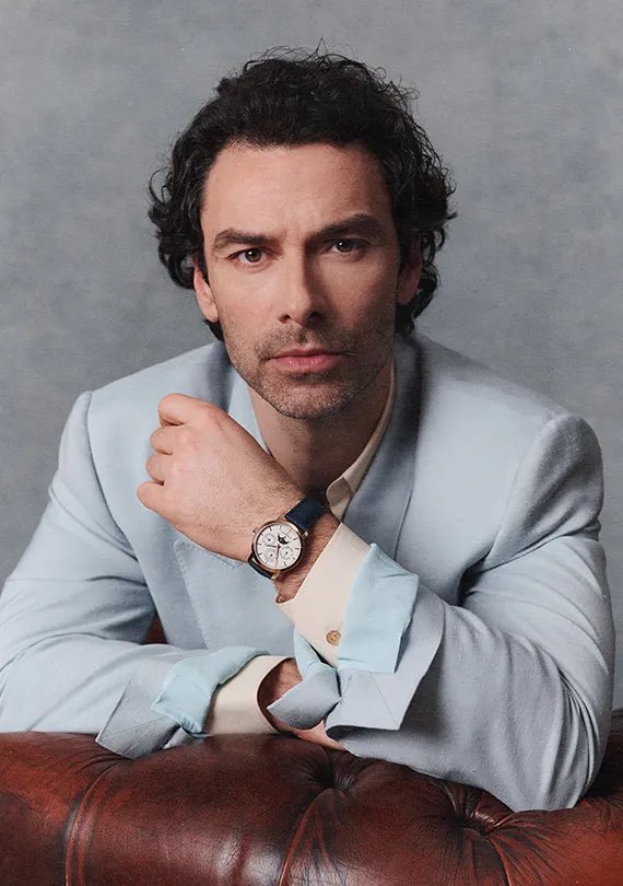 UpdatesRivals's tweet image. Aidan Turner says that working with David Tennant is “one of the most enjoyable parts of #Rivals”:

“He's one of the kindest, most generous actors you'll ever meet. He really is a force. When you're working with an actor like that, I find l learn so much every scene.” #Rivals2