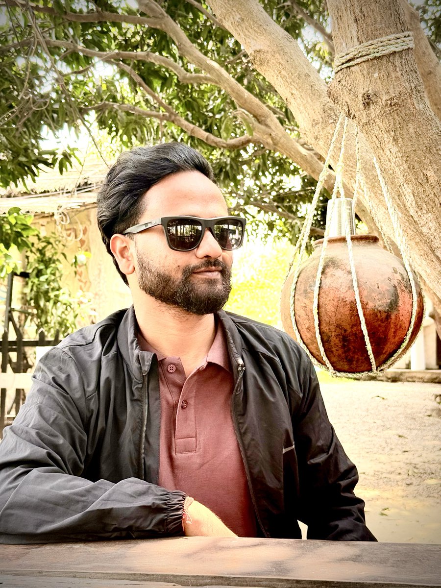 सिमानामा निहुँ खोज्नुभन्दा आफ्नो उत्पादन क्षमता बढाउनुस्।
गर्मी बढ्दैछ, घैलाको पानी पिउनुस्।