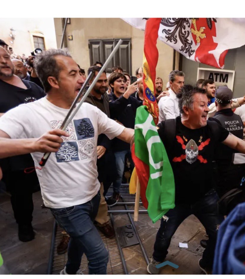 pampaneo ★ tweet media