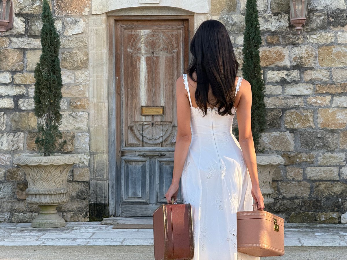 House of CB tweet media