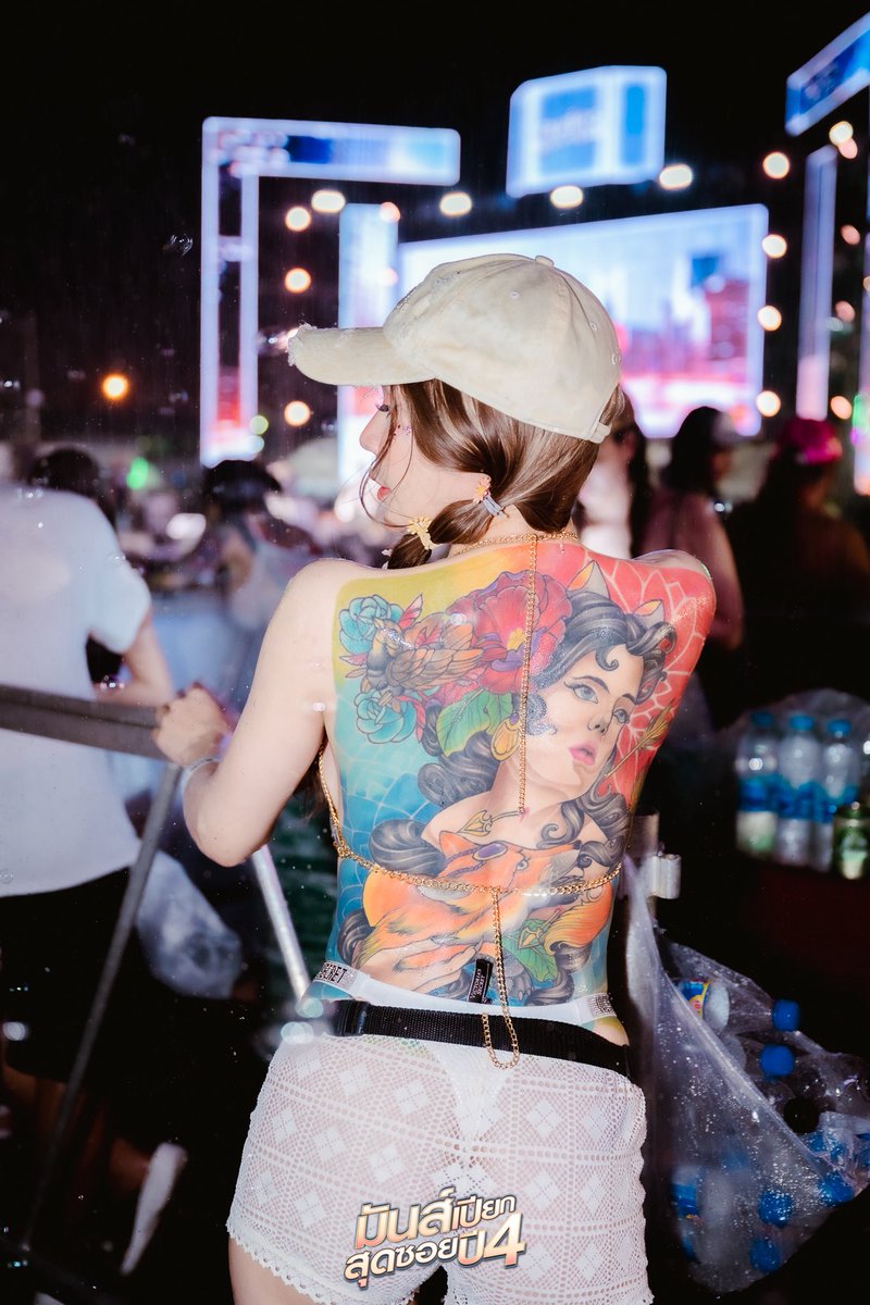 Kitty kitty lila tweet media