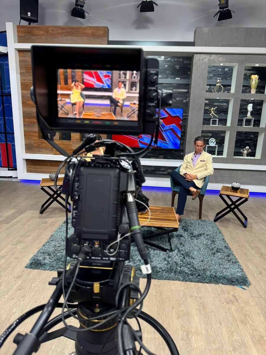 DiegoSilveti's tweet photo. Día de medios y convivencia en Monterrey! Previo de la corrida del próximo 26 de abril! @emsaoficial https://t.co/bzi80bNBcq