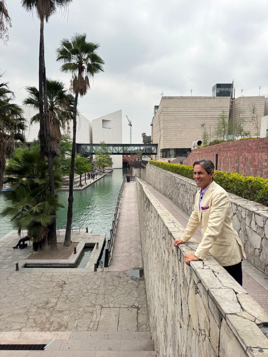 DiegoSilveti's tweet photo. Día de medios y convivencia en Monterrey! Previo de la corrida del próximo 26 de abril! @emsaoficial https://t.co/bzi80bNBcq