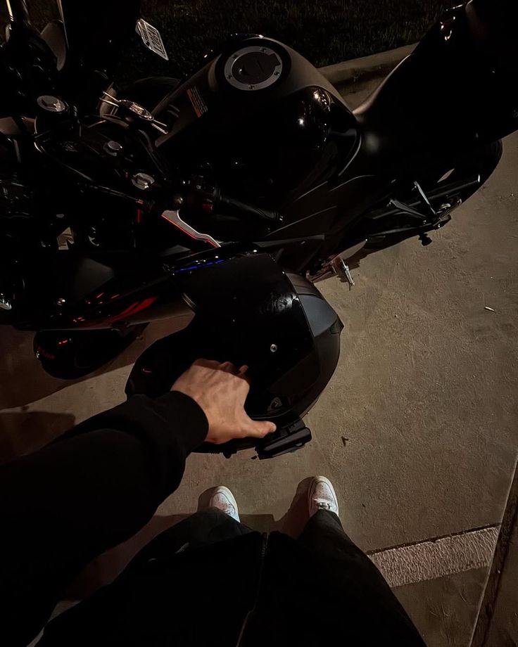 Evander. tweet media