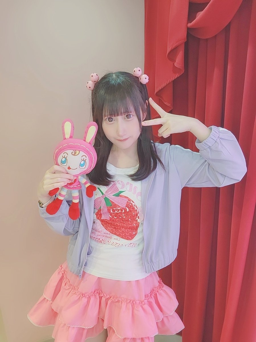 おにいちゃんおねえちゃんあそんで〜👧🏻🩷