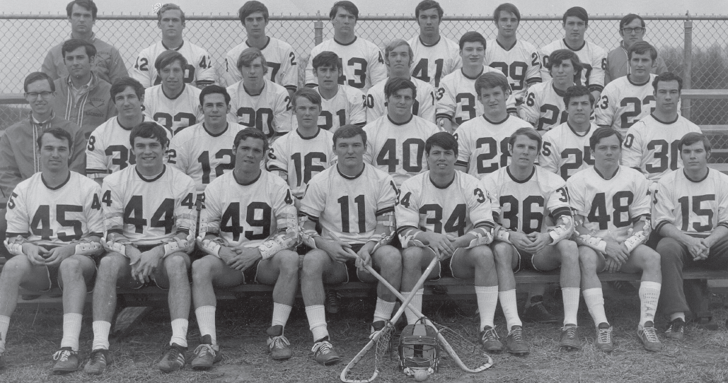 UVAFlashback's tweet photo. On This Date in UVA Sports History...
May 16, 1970: @UVAMensLAX caps off their season with a 14-3 victory over Hofstra in Charlottesville to bring their record to 8-2. Virginia is named co-National Champions (with Johns Hopkins and Navy) by the USILA after the season ends. The following year the NCAA began a tournament to determine a single national champion.
🔶🥍🔷