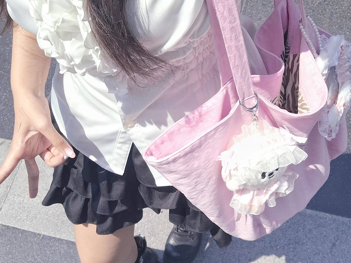 플라이투💭🎀 tweet media