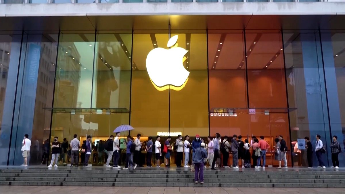 DJone01's tweet image. Apple's iPhone shipments in China surge 20% in Q1, data shows | Reuters

Read the article on the quoted post.

#Reuters #Apple #iPhone #China