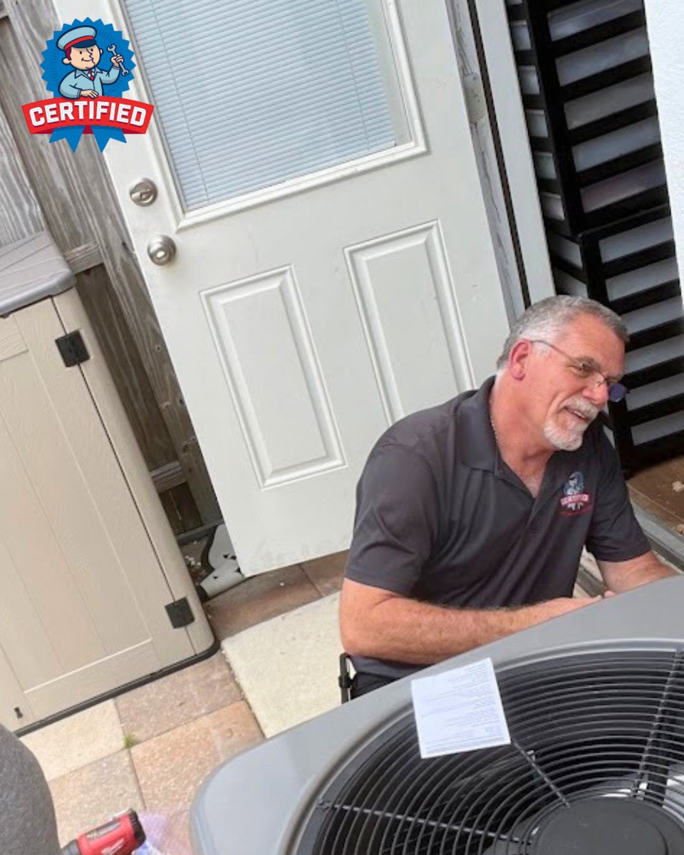 thinkcertified's tweet image. Leaders don’t just manage from the sidelines—they show up. 💪Todd, our Install Manager, is out in the field getting his hands dirty supporting our team to deliver the results you deserve. That’s how we keep SWFL Florida comfortable, no shortcuts.
#hvac #swfl #thinkcertified