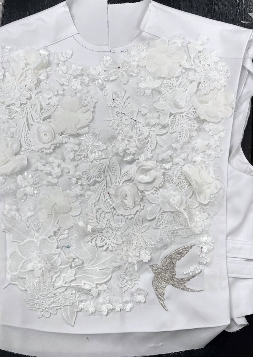 はるなつ tweet media