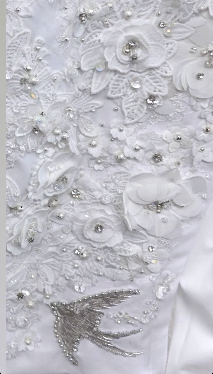 はるなつ tweet media