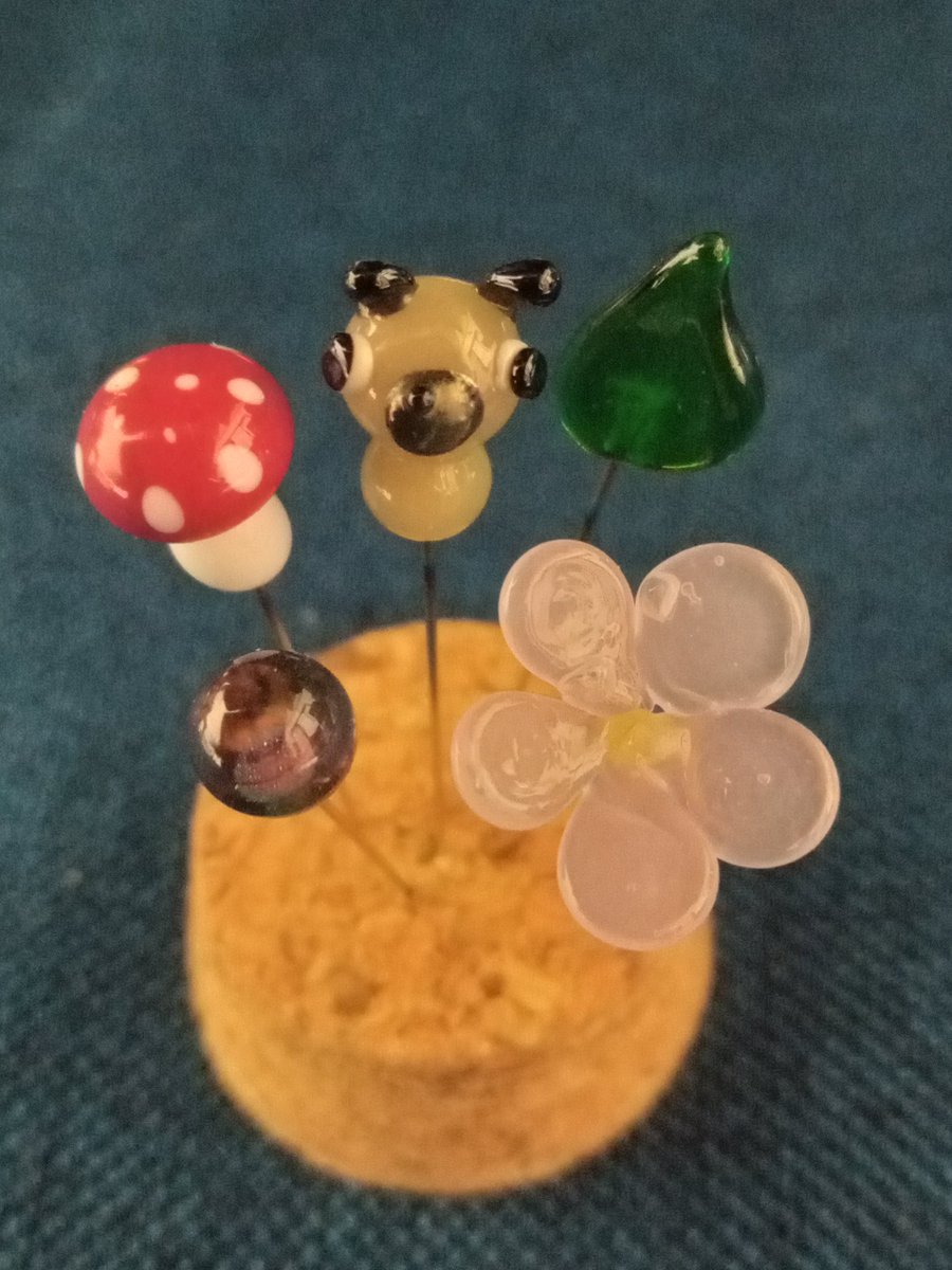 松きのこ tweet media