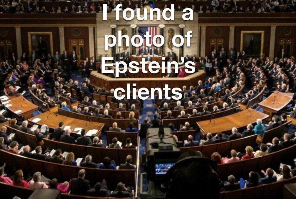 rabbitholebot tweet media