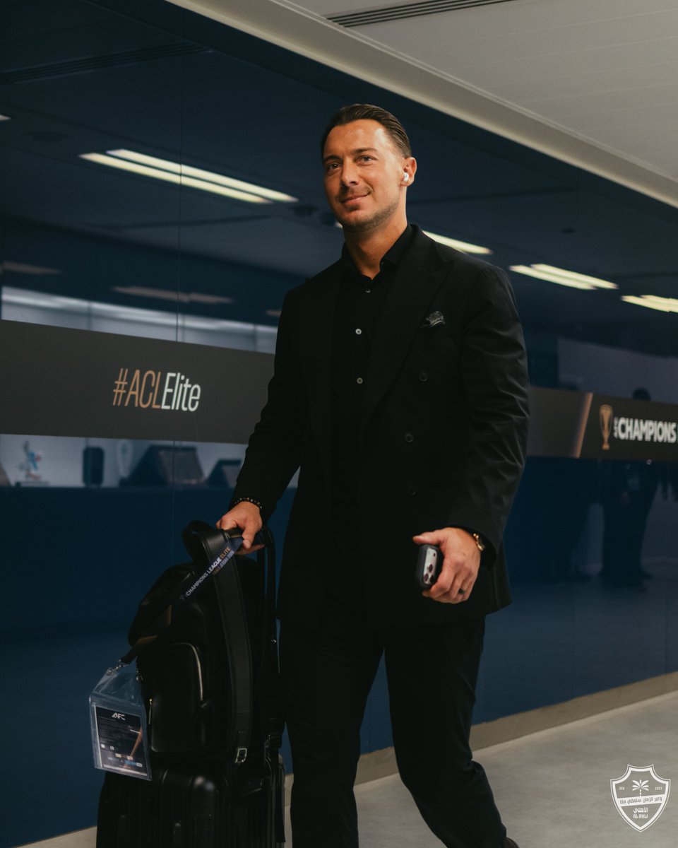 النادي الأهلي السعودي tweet media