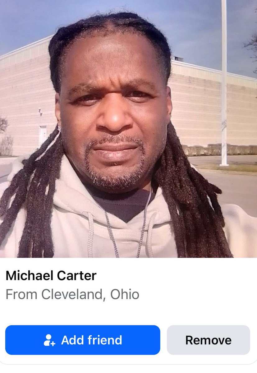 the_mighty_bee_'s tweet image. #Gang #members #cleveland #ohio this is #Michael #Shark his brother is #RobertEarl the #general and I used to visit Robert in the 80s and 90s …the maichael started sleeping with Pedro’s mom #white #tesla #stalking #stealing she met him and paid him $ just like MJ said she would