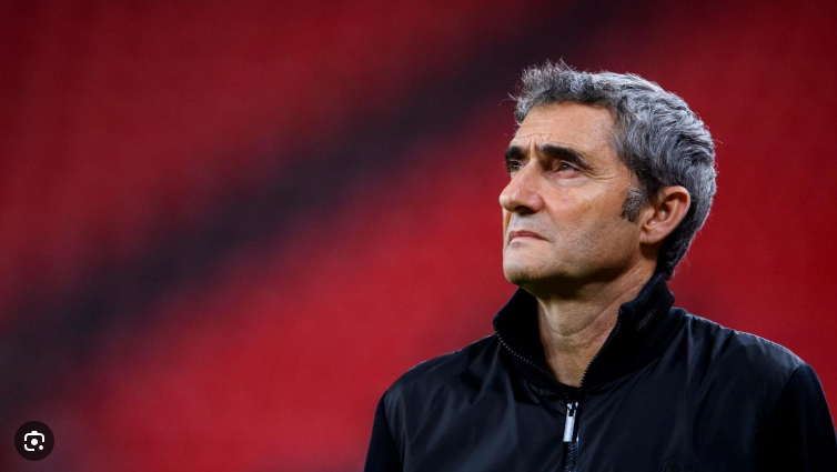 🖕EL PÁJARO ESPINO 🐦 tweet media