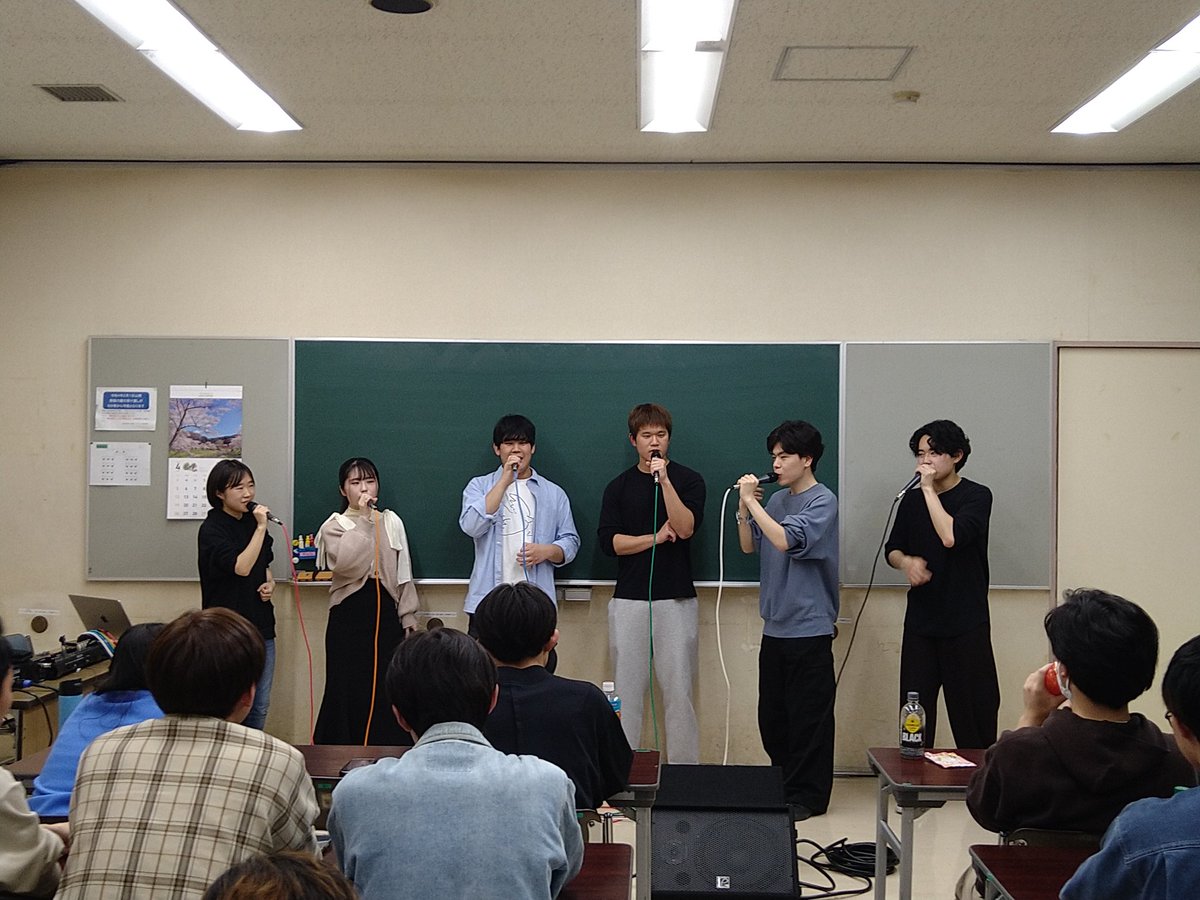SINGularity_cit's tweet image. 本日は2回目のアカペラ見学体験会でした！
今日は実際にアカペラでハモる体験をしてもらいました🎤
アカペラは次回がラストの見学体験会となります！
興味があるけどオープンチャットに入れていないという方はDMまで連絡をお願いします‼️

次回がラストです！
#SINGularity #春から千葉工大