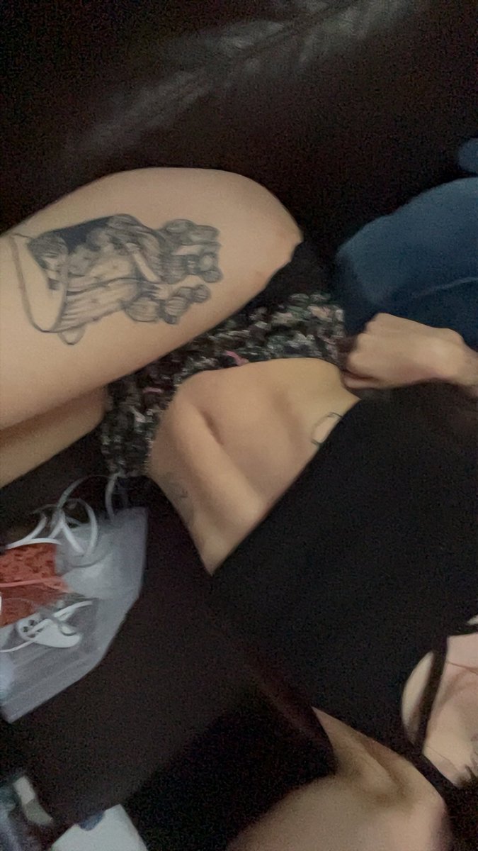 GodessLyssa tweet media